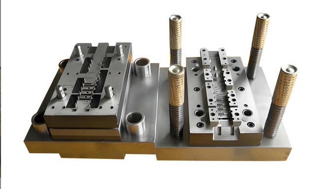 冲压模具结构设计因素：打造精密高效的模具之关键