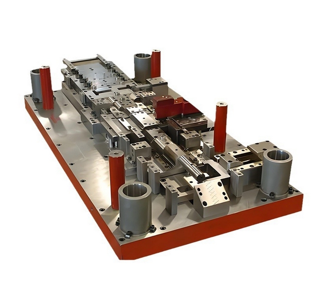 冲压模具：影响冲压件成形与精度的关键因素