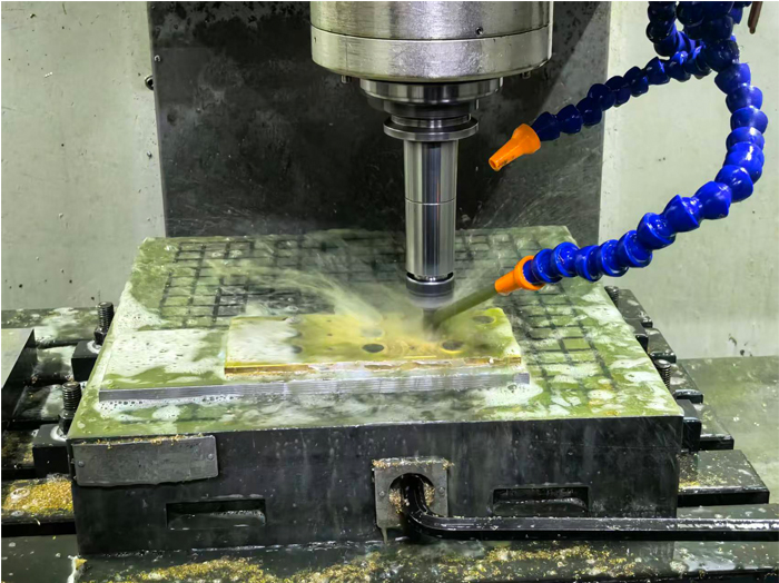 铣刀转速不对，难怪你工件全是振纹
